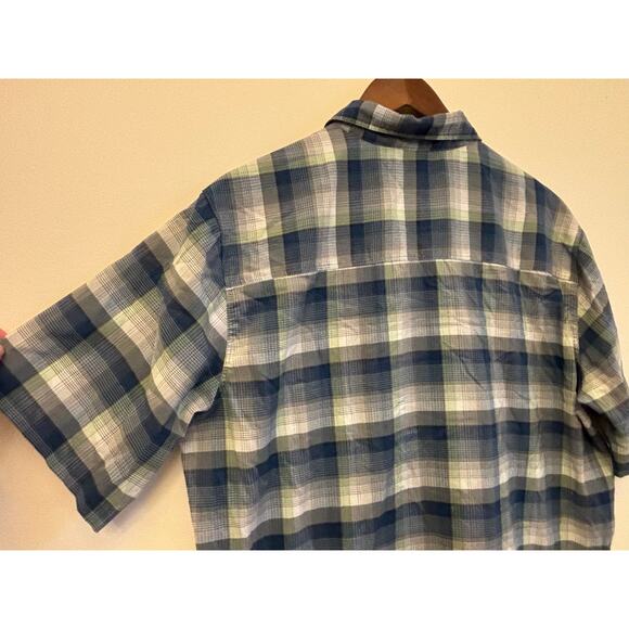 Swisstech Men’s Short Sleeve Plaid Button-Up Shirt- size large - Picture 11 of 11
